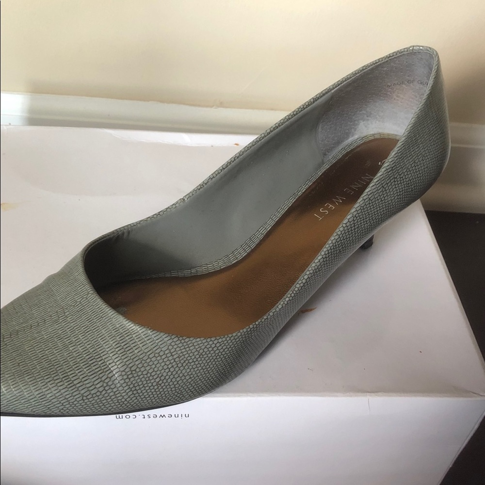 Light blue kitty heels